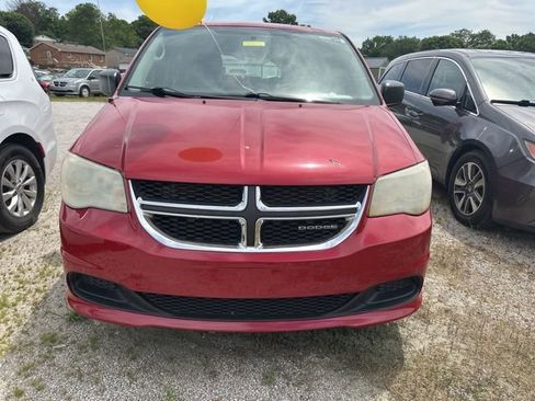 Used 2012 Dodge Grand Caravan American Value Package FWD image 8