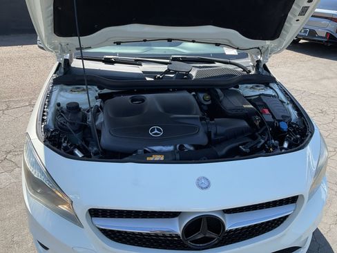 Used 2014 Mercedes-Benz CLA 250 image 22