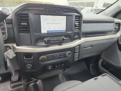 Used 2021 Ford F150 XL image 18