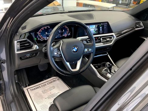 Used 2022 BMW 330i xDrive Sedan w/ Driving Assistance Package AWD/4WD image 3