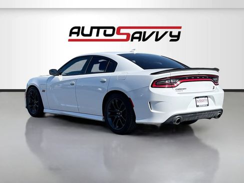 Used 2023 Dodge Charger Scat Pack w/ Navigation & Travel Group RWD image 5