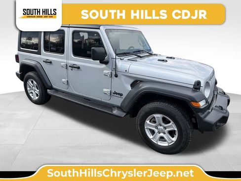 Used 2023 Jeep Wrangler Sport S image 1