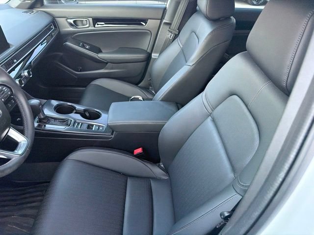 Used 2025 Honda Civic Sport Touring image 5