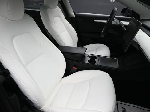 Used 2023 Tesla Model 3 Standard Range RWD image 28