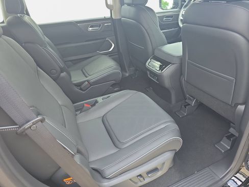 Used 2026 INFINITI QX80 Luxe AWD/4WD image 11