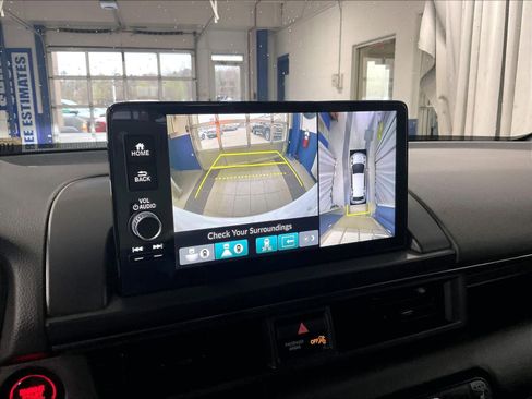 Used 2024 Honda Pilot TrailSport image 19