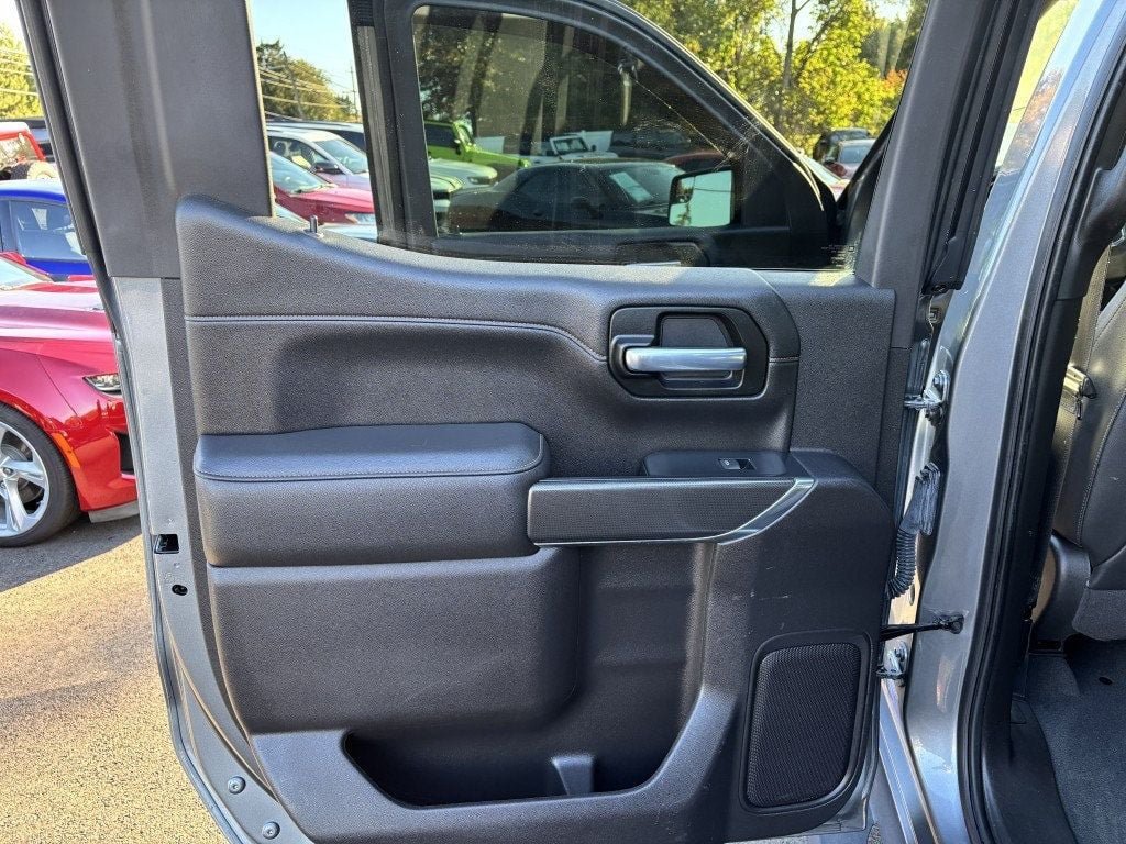 Used 2021 GMC Sierra 1500 AT4 AWD/4WD image 23