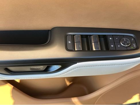 New 2026 Lexus RZ 350e 2WD image 27