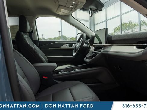 New 2026 Ford Explorer Active w/ Active Comfort Package AWD/4WD image 25