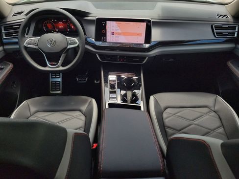 New 2026 Volkswagen Atlas Peak Edition AWD/4WD image 6