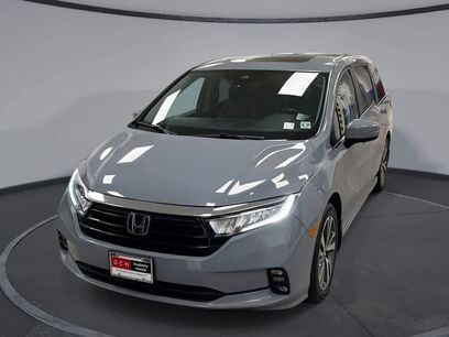 Used 2023 Honda Odyssey Touring