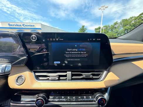 Used 2026 Chevrolet Equinox ACTIV w/ Convenience Package III AWD/4WD image 14