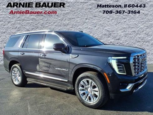 Used 2025 GMC Yukon Denali w/ Advanced Technology Package AWD/4WD image 1