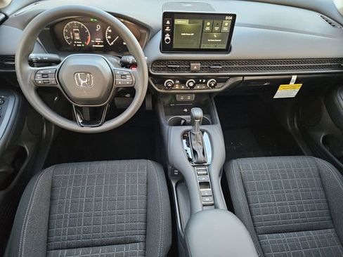 Used 2026 Honda HR-V LX image 10