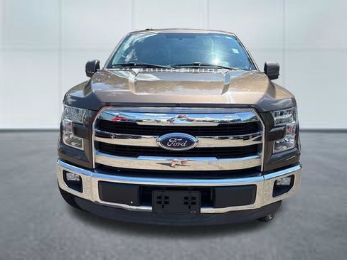 Used 2016 Ford F150 Lariat w/ Equipment Group 501A Mid AWD/4WD image 6