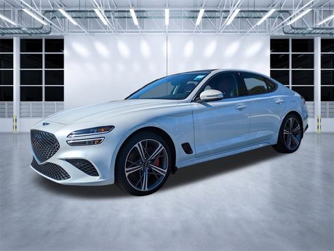 Used 2025 Genesis G70 2.5T w/ Sport Prestige Package image 7