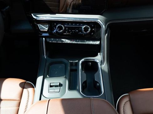 New 2026 GMC Sierra 2500 Denali Ultimate AWD/4WD image 22