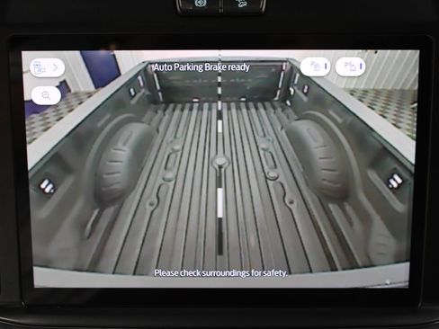 Used 2025 Ford F250 Lariat w/ Lariat Ultimate Package AWD/4WD image 27