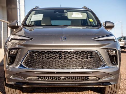 Used 2024 Buick Encore GX Avenir image 2