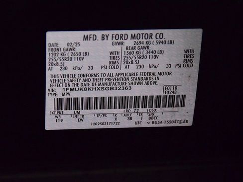 Used 2025 Ford Explorer ST-Line image 18