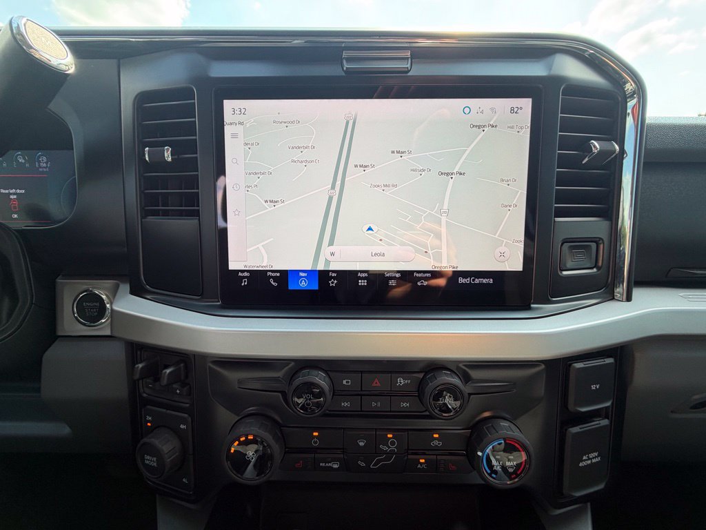 Used 2025 Ford F250 XLT w/ Black Appearance Package AWD/4WD image 10