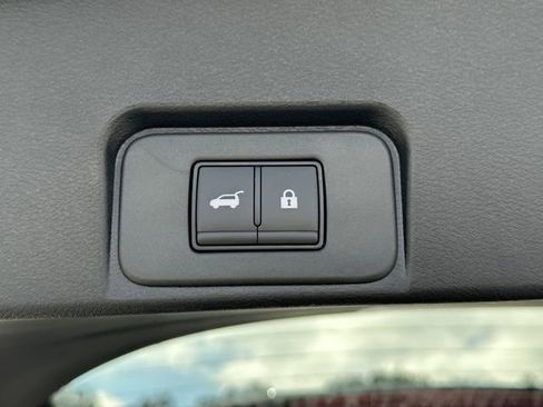 New 2026 Nissan Rogue SV FWD image 15