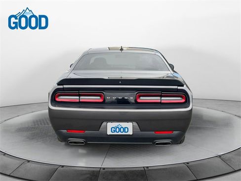 Used 2019 Dodge Challenger GT w/ Driver Convenience Group image 4
