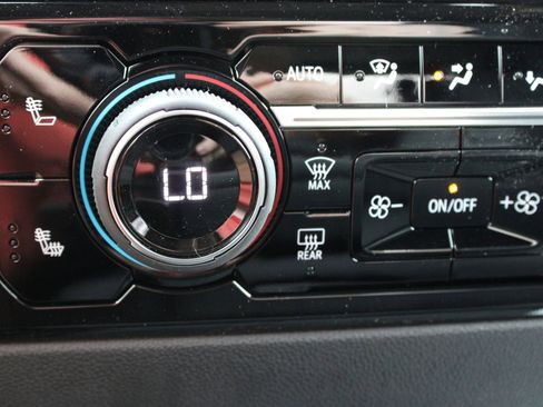 New 2026 Chevrolet Silverado 1500 RST w/ LPO, Liner Protection Package AWD/4WD image 43
