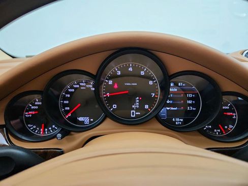 Used 2016 Porsche Panamera Edition w/ Premium Package Plus image 17