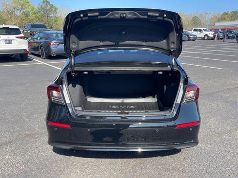 Used 2025 Honda Civic Sport Touring image 16