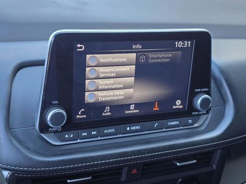 Used 2023 Nissan Rogue SV image 13