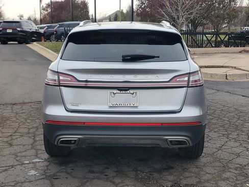 Certified 2022 Lincoln Nautilus Reserve image 5