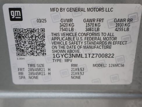 Certified 2026 Cadillac Vistiq Sport w/ LPO, Floor Liner Package AWD/4WD image 28