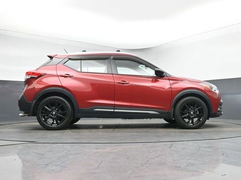 Used 2020 Nissan Kicks SR w/ SR Premium Package image 33