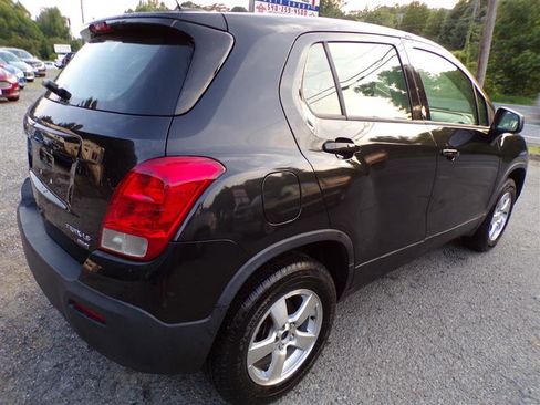 Used 2016 Chevrolet Trax LS image 9