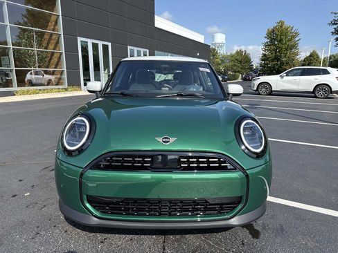 New 2026 MINI Cooper 2-Door Hardtop FWD image 3