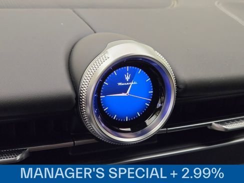 Used 2025 Maserati Grecale Modena AWD/4WD image 35