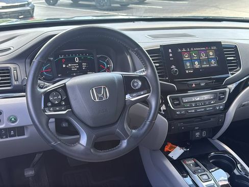 Used 2019 Honda Pilot Touring image 10