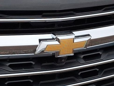 New 2026 Chevrolet Traverse LT w/ Driver Confidence Package image 4