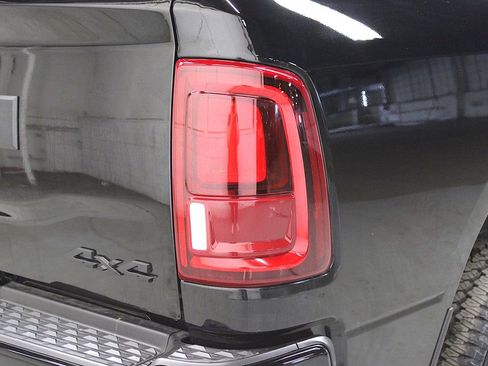 New 2026 RAM 2500 Big Horn AWD/4WD image 38