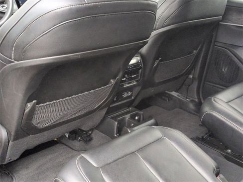 Used 2024 Jeep Grand Cherokee L Limited w/ Luxury Tech Group II image 28