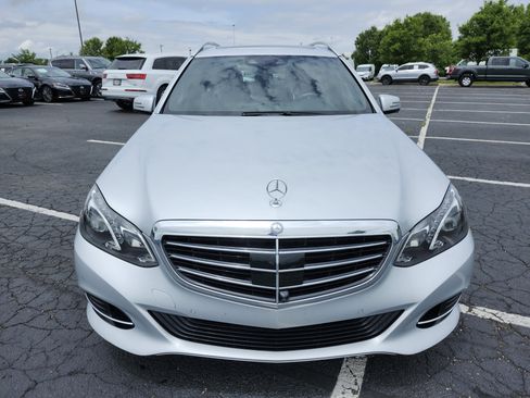 Used 2014 Mercedes-Benz E 350 4MATIC Wagon image 11