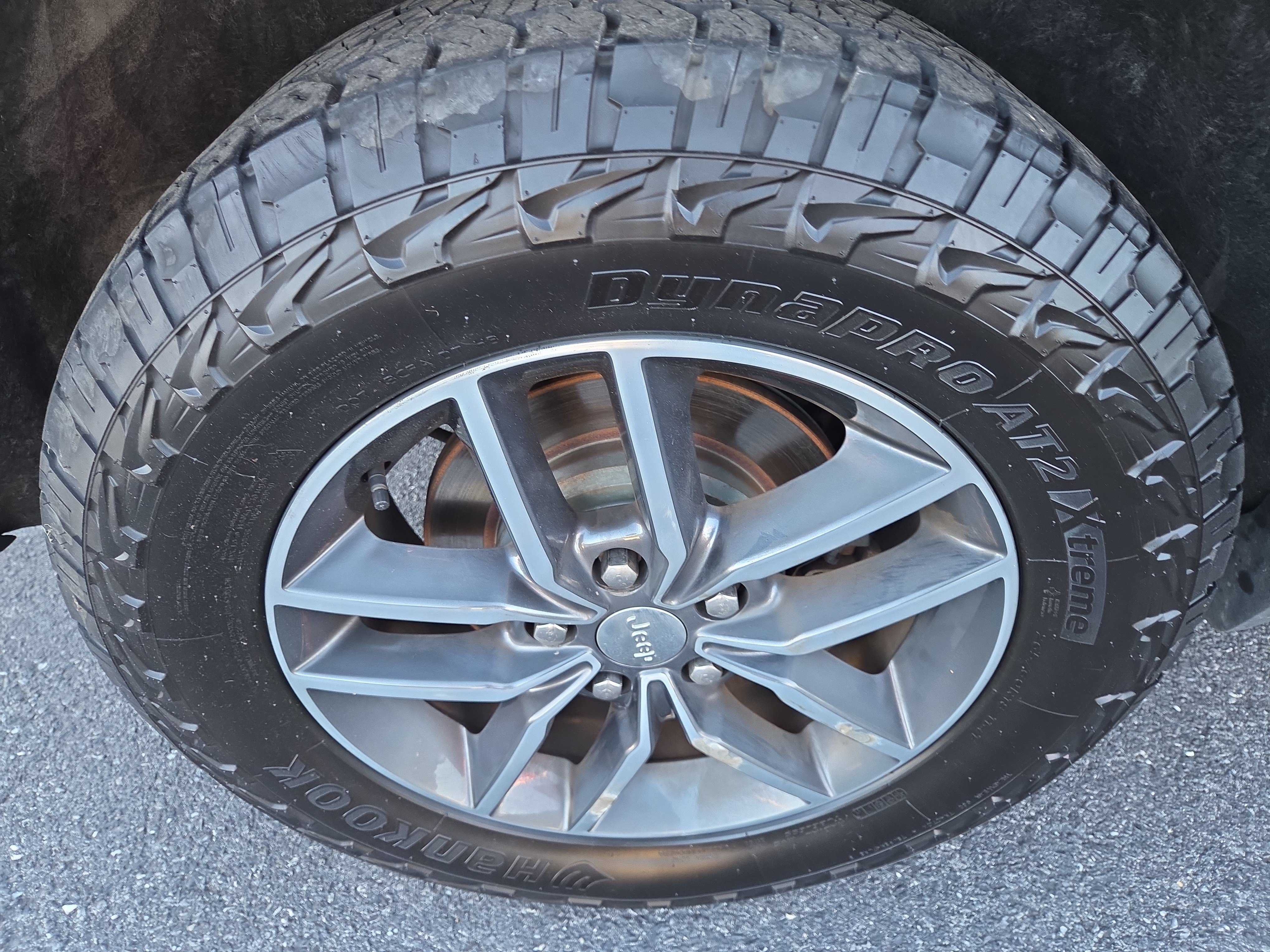 Certified 2017 Jeep Grand Cherokee Limited AWD/4WD image 11