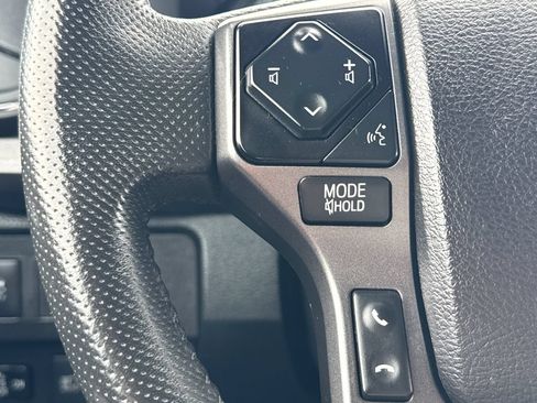 Used 2021 Toyota Tacoma TRD Sport AWD/4WD image 29