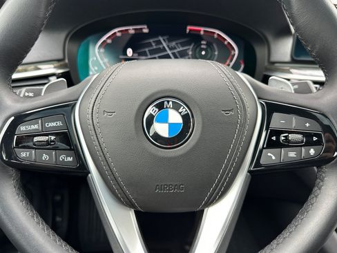 Used 2023 BMW 530i w/ Convenience Package RWD image 22