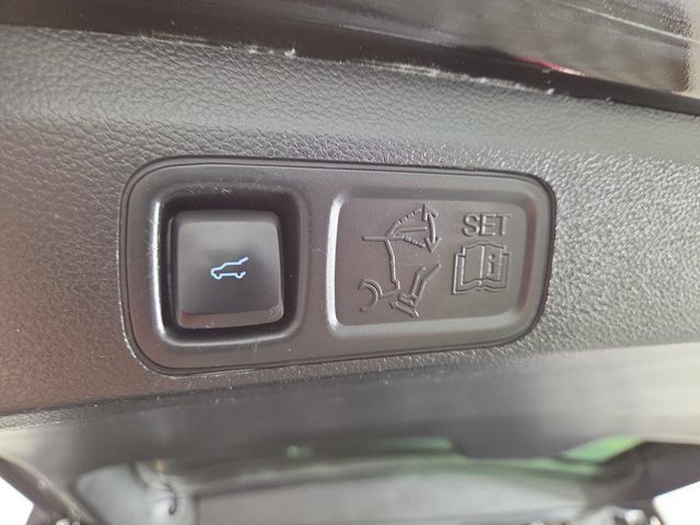 Used 2021 Ford Expedition XLT AWD/4WD image 37