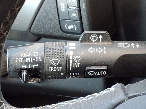 Used 2019 Chevrolet Tahoe LS w/ Enhanced Driver Alert Package AWD/4WD image 18