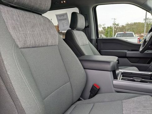 Used 2023 Ford F250 XLT w/ XLT Premium Package AWD/4WD image 13