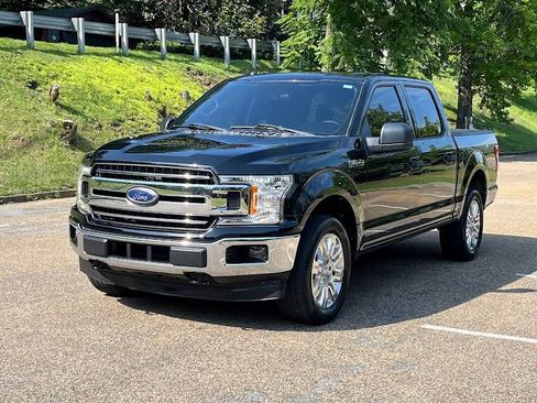 Used 2018 Ford F150 XLT AWD/4WD image 25