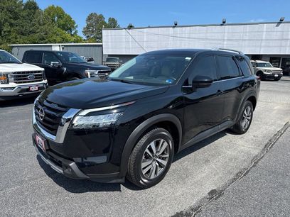 Used 2022 Nissan Pathfinder SL